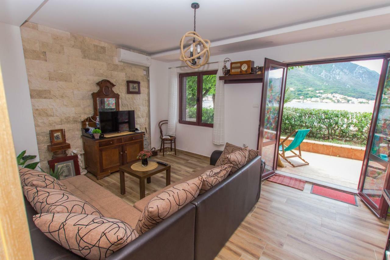 Apartments Beachfront Κότορ Εξωτερικό φωτογραφία